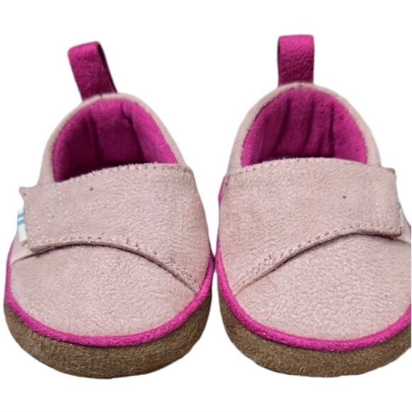 Baby Toms Pink MicroSuede Tiny Pinto Layette Alpargata Crib Shoe Girls Slip-On 2 - Picture 3 of 11